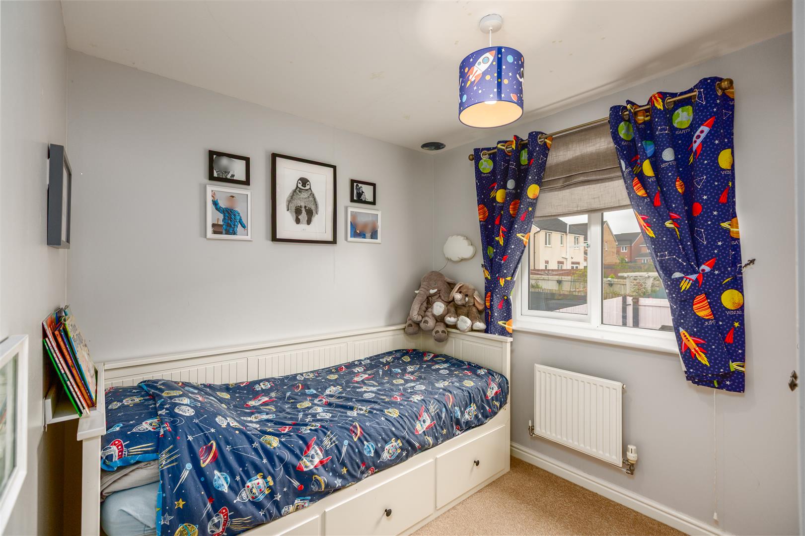 Heol Waungron, Carway, Kidwelly, SA17 4HY